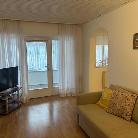 Cheap Outlet Center Apartment With Pool パルンドルフ エクステリア 写真