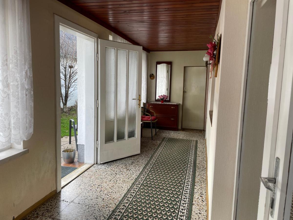 Cheap Outlet Center Apartment With Pool パルンドルフ エクステリア 写真